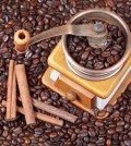 Kaffemaskine med kværn
